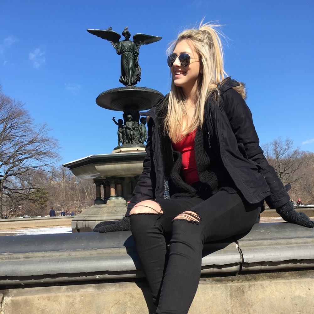 Meet your Posher, Katie